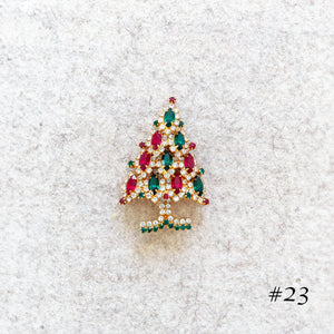 Vintage Christmas Tree Brooch by Eisenberg