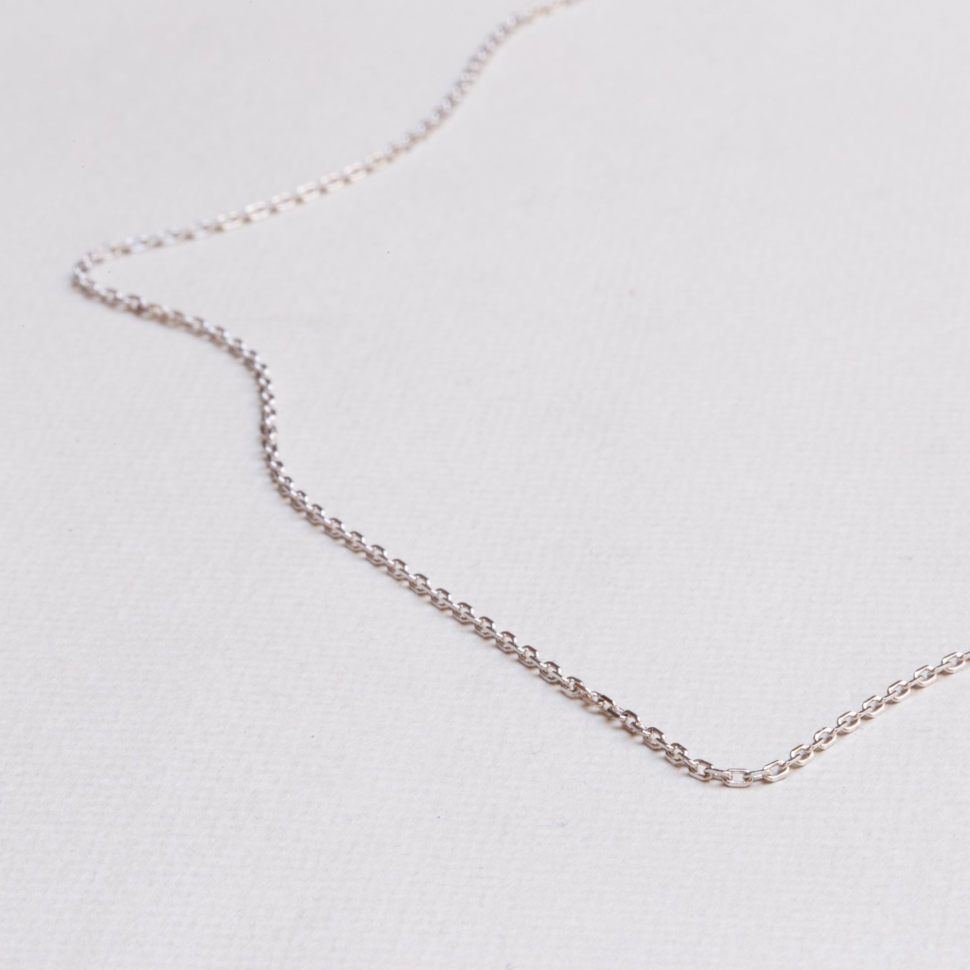 White Gold Plain Chain Necklace