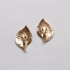 Vintage Trifari Cut-out Leaf Clip-on Earrings