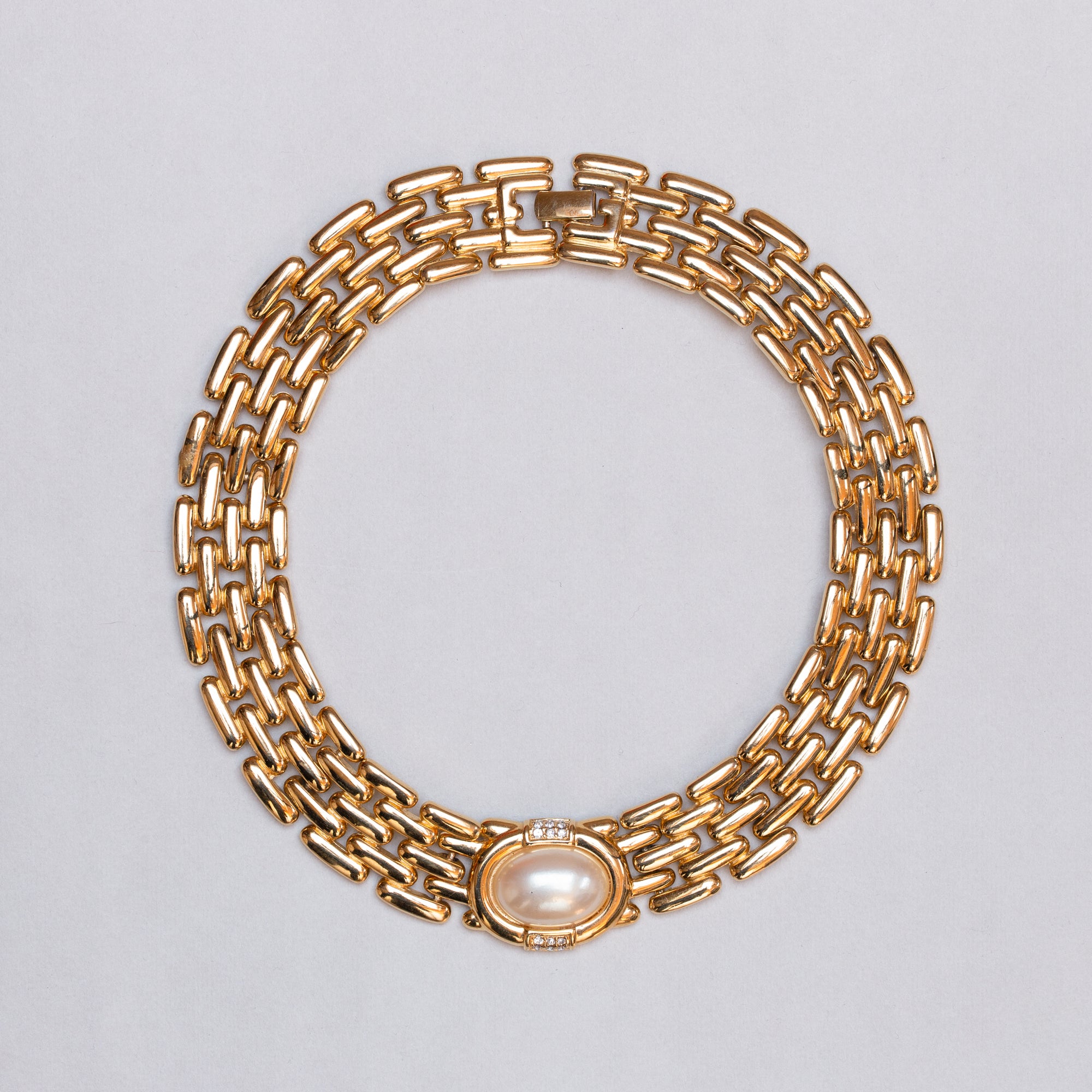 Vintage Givenchy Gold Link Chain Choker Necklace with Pearl