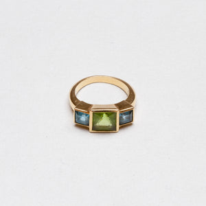 Vintage 18ct Gold Ring with Peridot and Blue Topaz