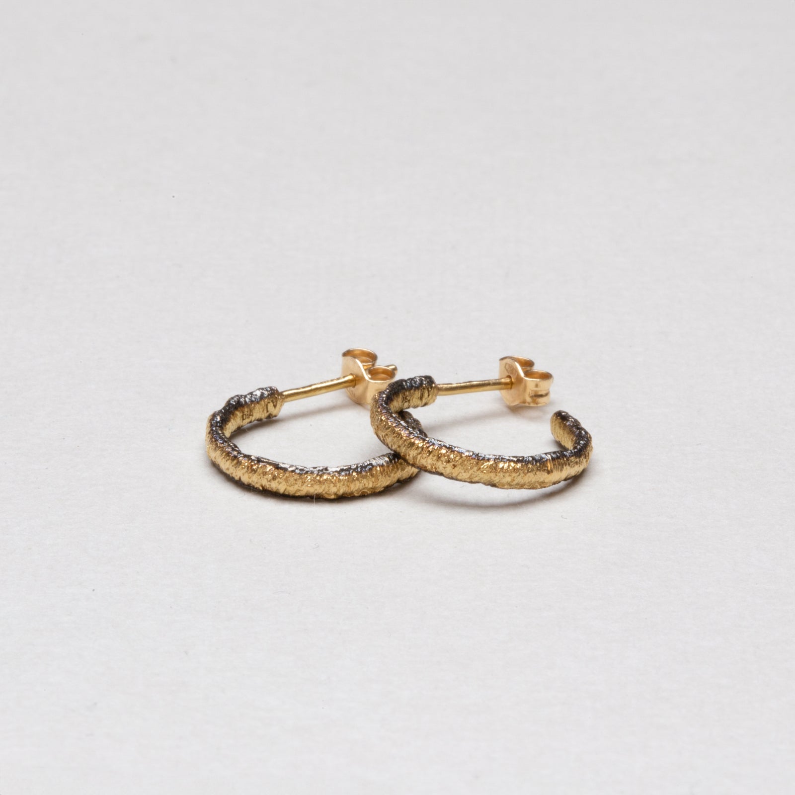 Straight Stitch Hoops with Black Borders