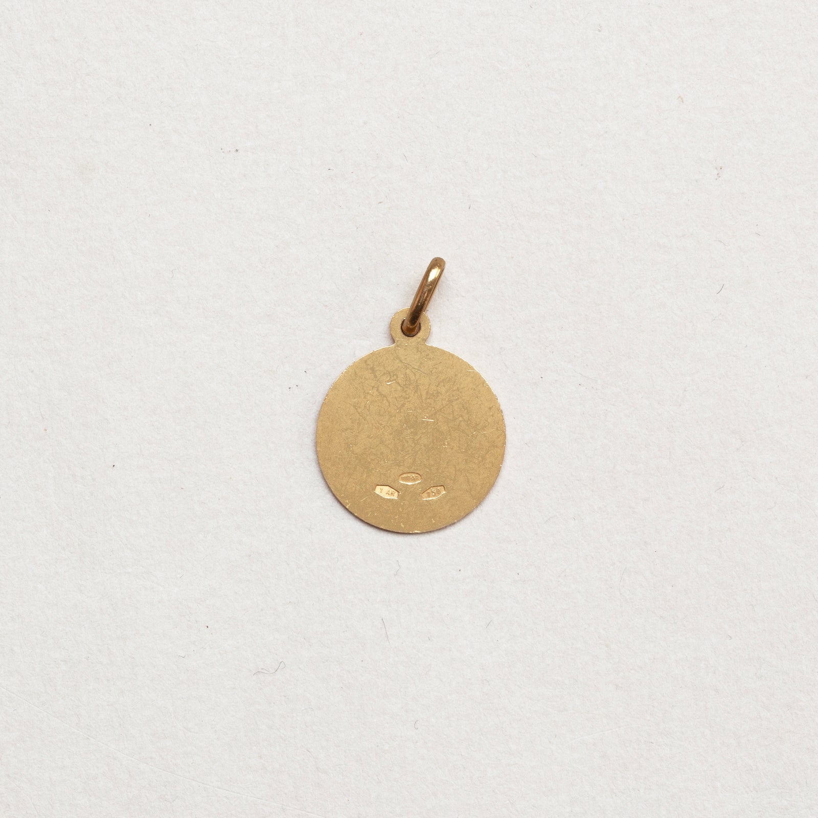 Vintage 18ct Gold Madonna and Child Pendant Charm