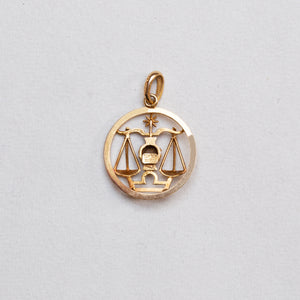 Vintage 9ct Gold Libra Charm Pendant