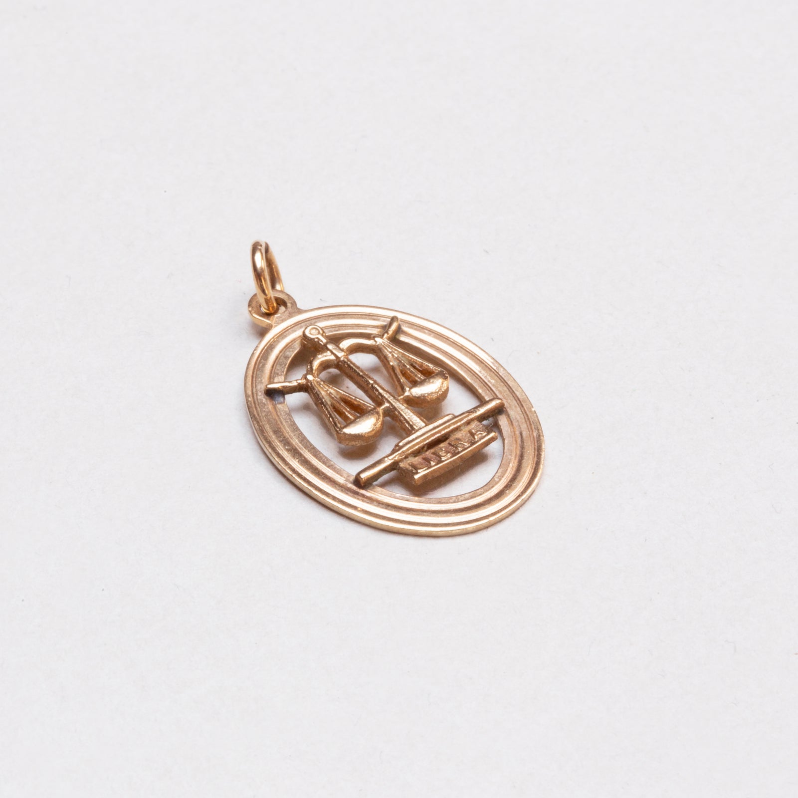 Vintage 9ct Gold Libra Charm Pendant