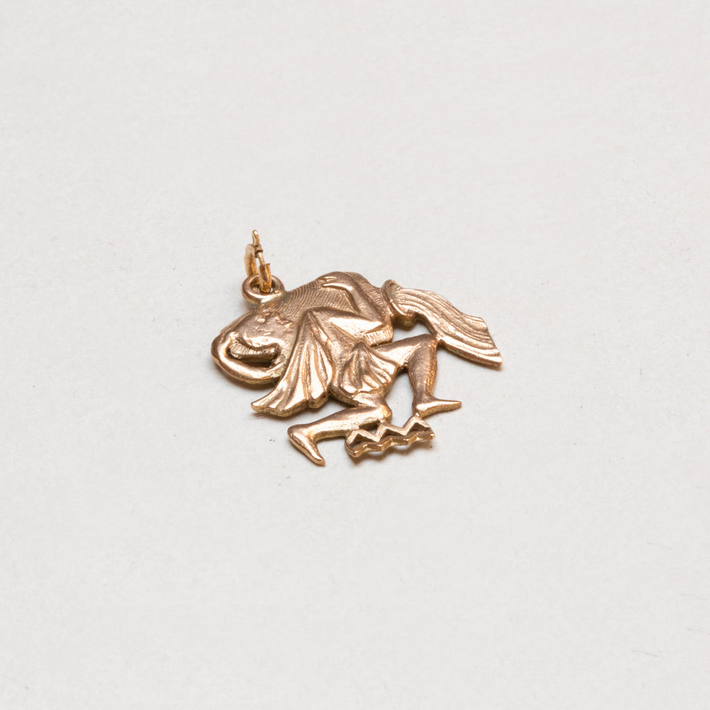 Vintage 9ct Gold Aquarius Charm Pendant