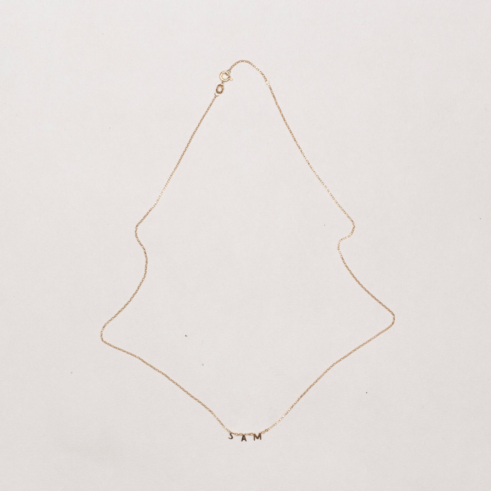 Spaced Connect Name Necklace "SAM"