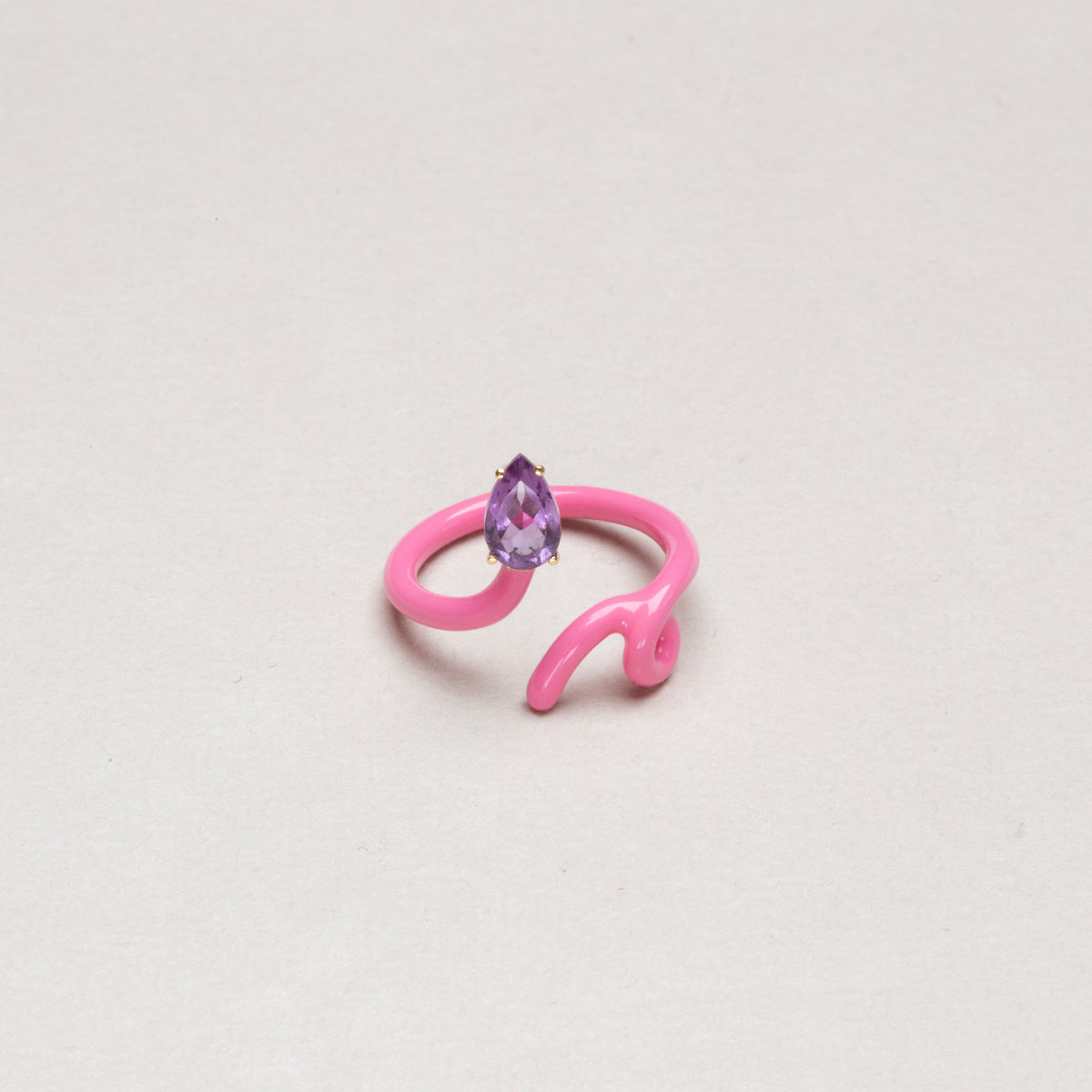 Baby Vine Ring in Bubblegum