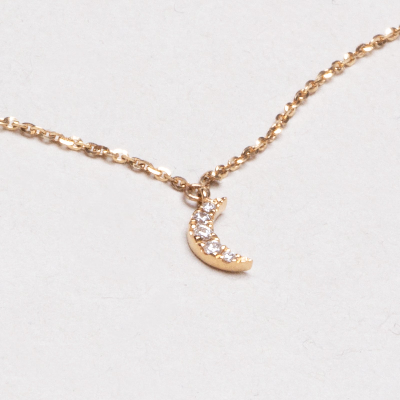 18ct Gold Diamond Crescent Moon Necklace