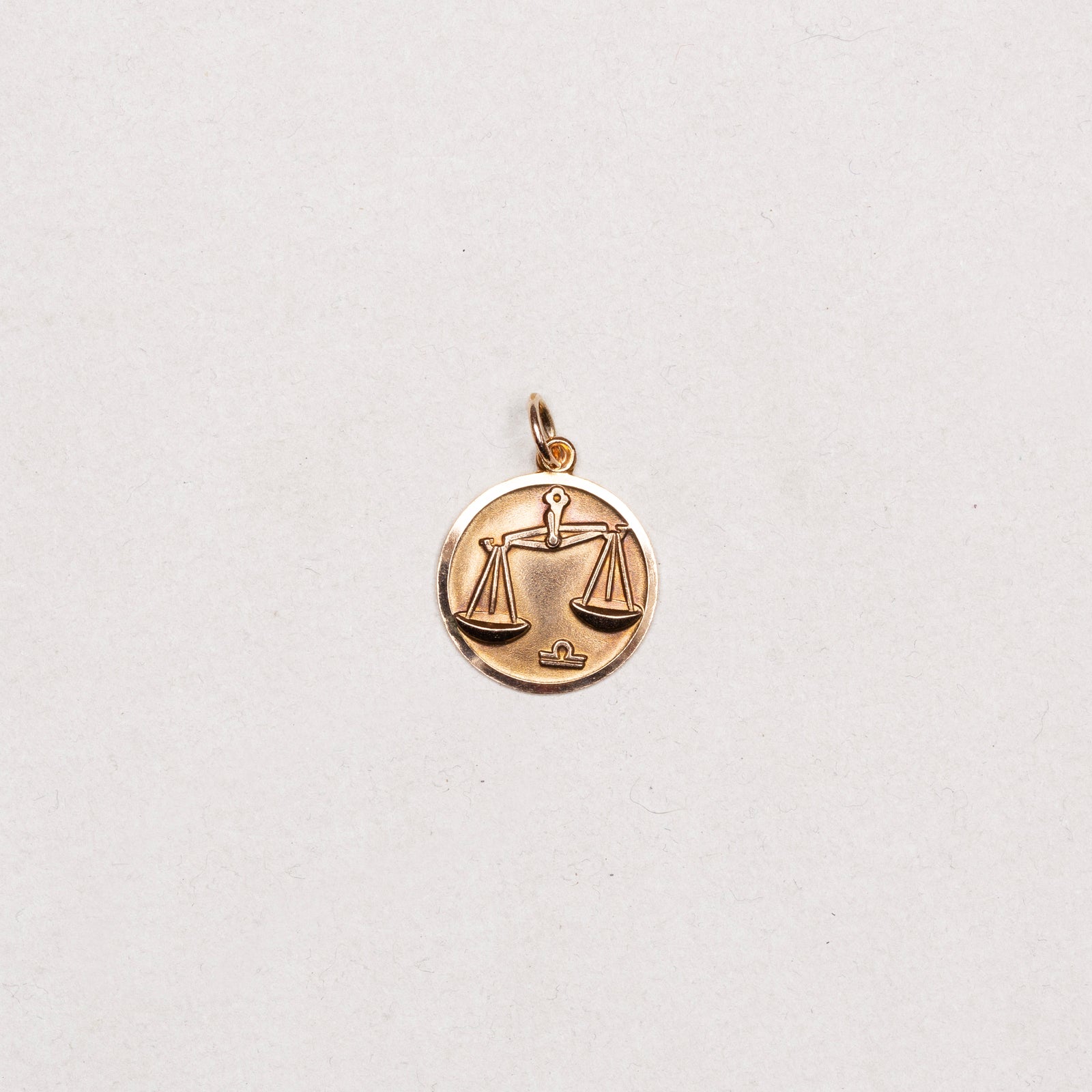 Vintage 9ct Gold Libra Charm Pendant