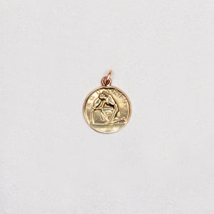 Vintage 9ct Gold Aquarius Charm Pendant