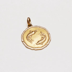 Vintage 18ct Gold Pisces Charm Pendant