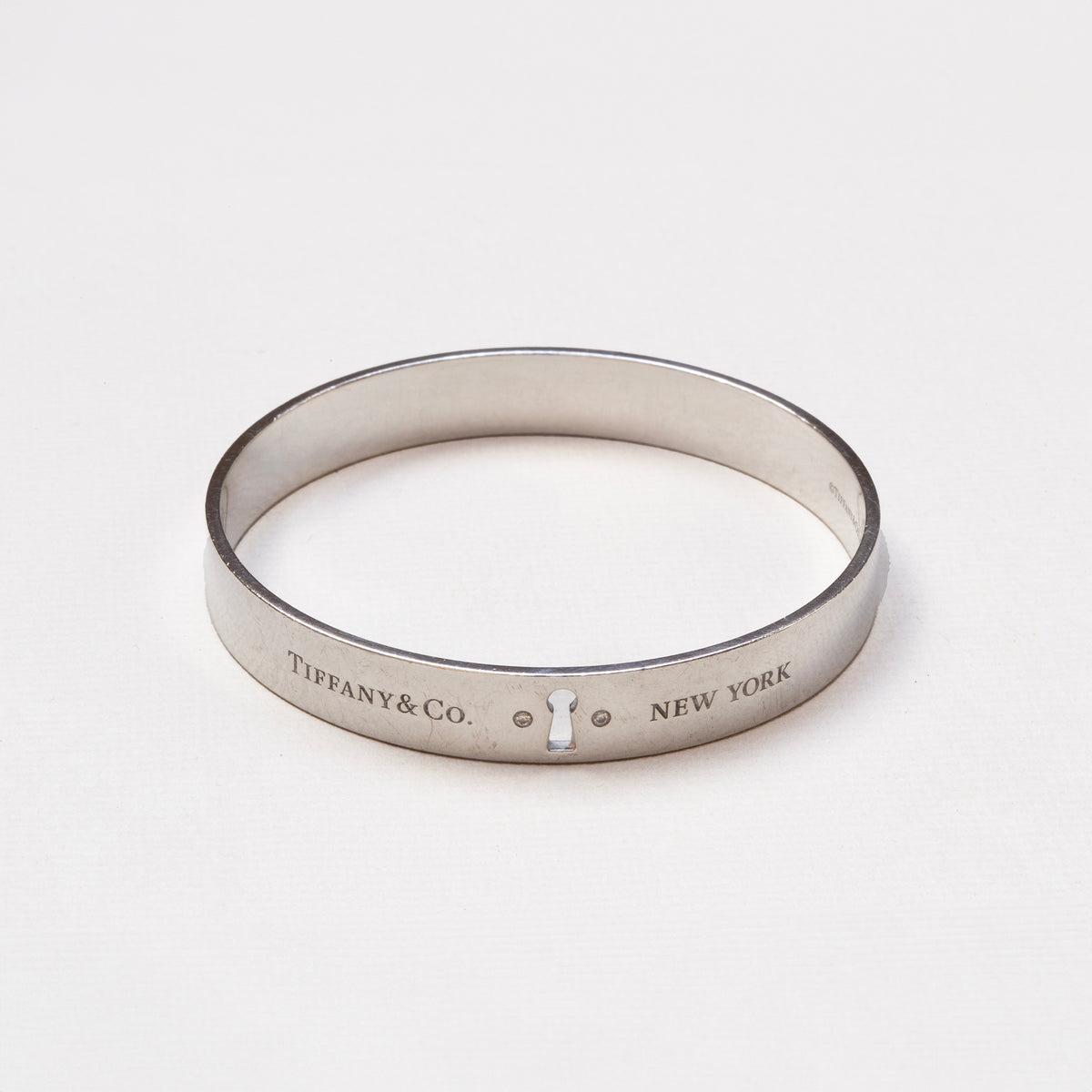 Vintage Tiffany & Co Sterling Silver Keyhole Bangle