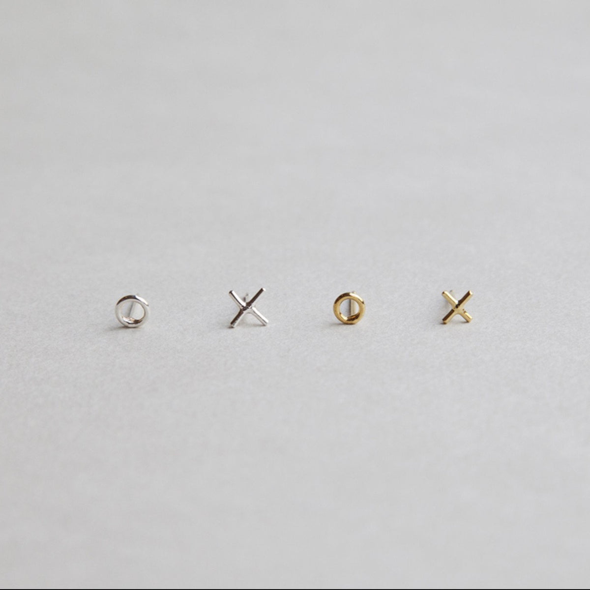 Laura Gravestock's incredibly simple but ingenious earrings