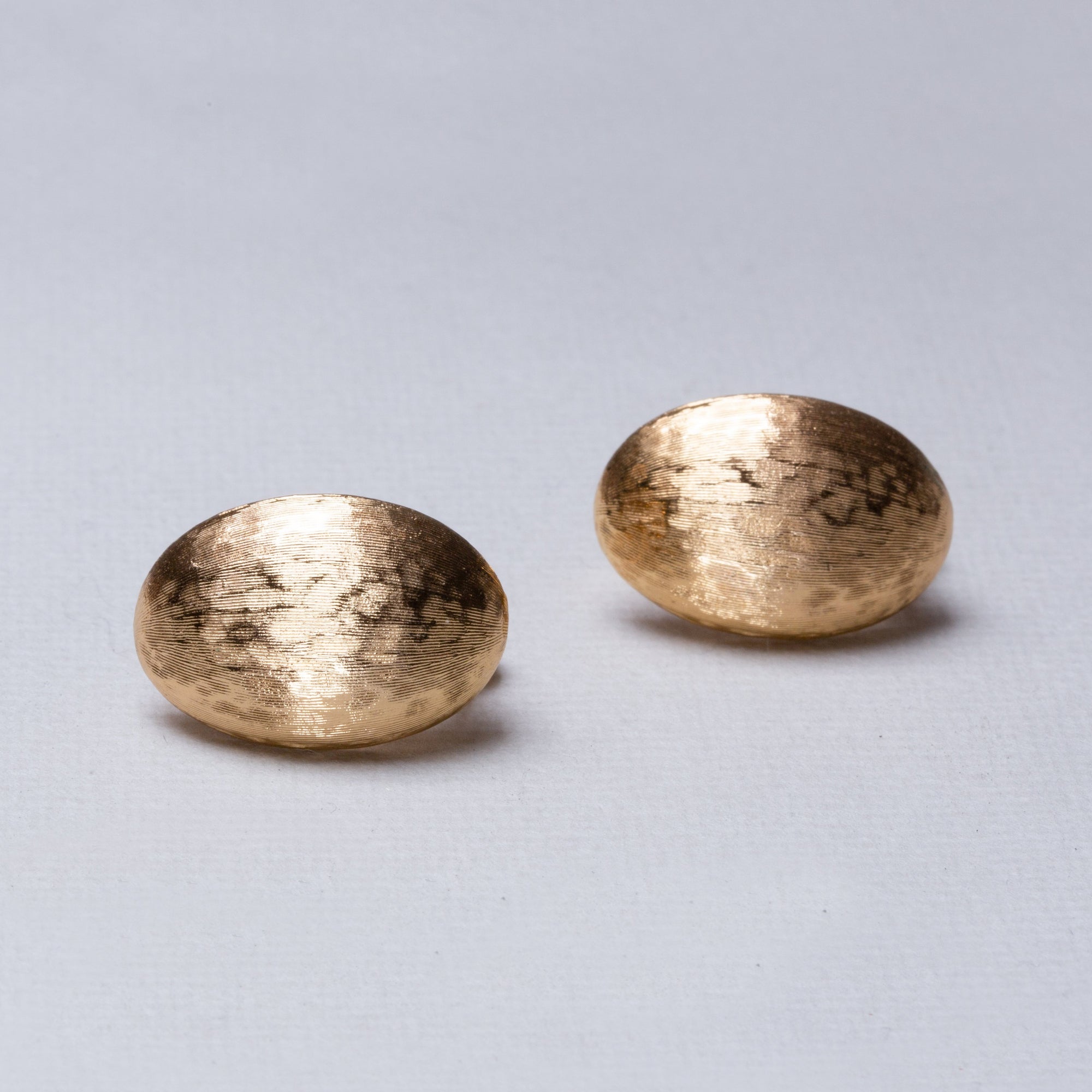 Vintage Gold Textured Clip-on Earrings