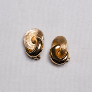 Vintage Gold Double Circle Clip-on Earrings