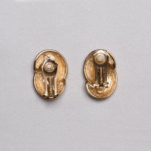 Vintage Gold Double Circle Clip-on Earrings