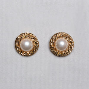 Vintage Gold and Pearl Clip-on Earrings