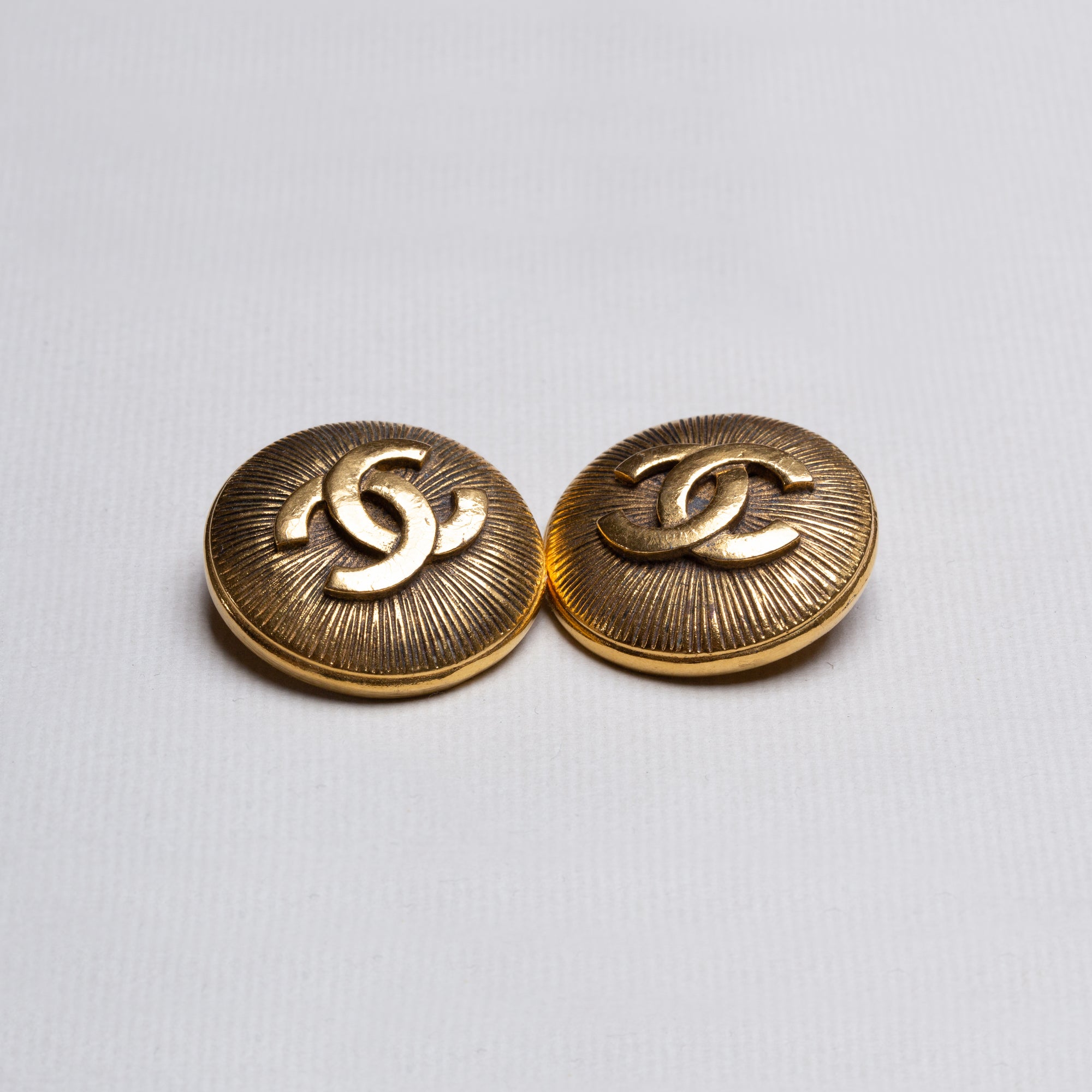 Vintage Chanel Gold Clip-on Earrings