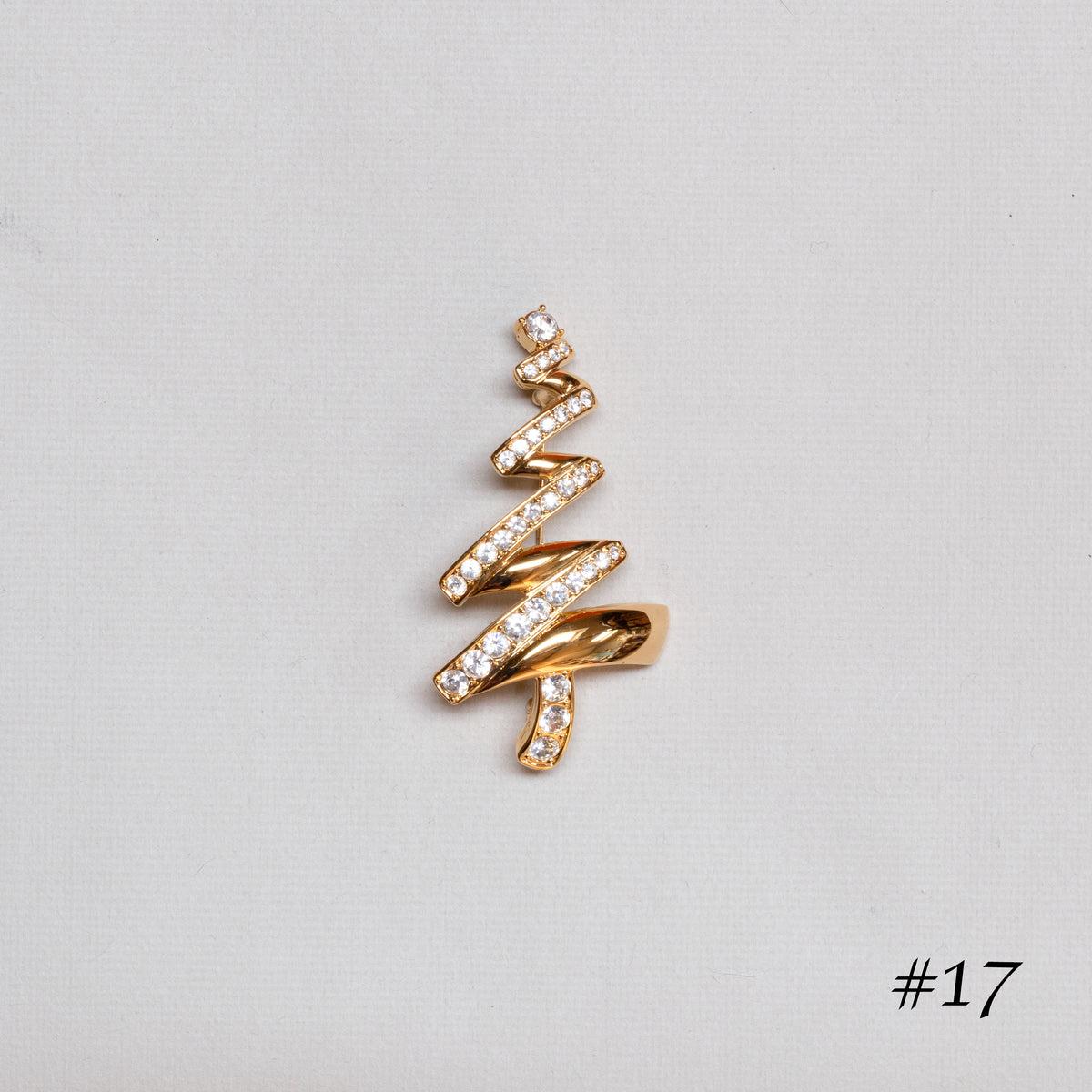 Vintage brooch by Monet