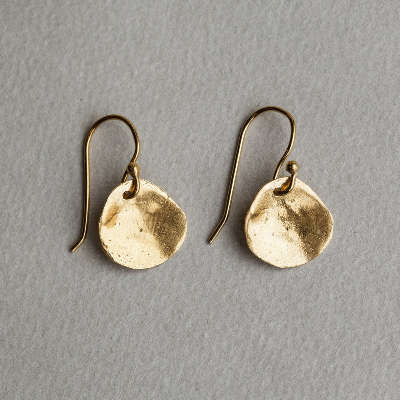 Karen Hallam hammered disc gold plated silver earrings