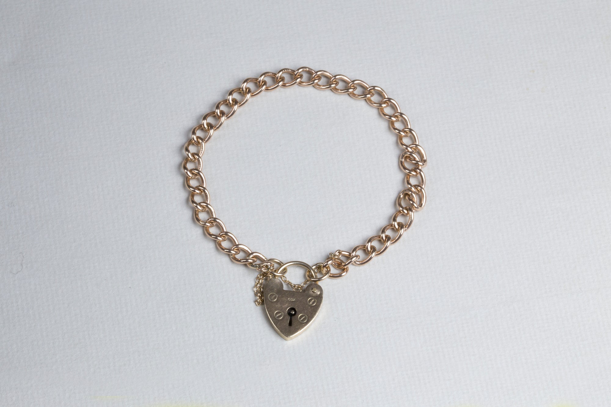 Vintage 9ct Gold Heart Bracelet