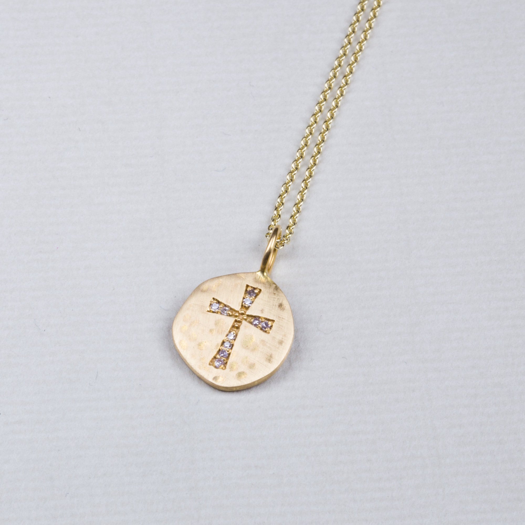 14ct Gold Diamond Cross Pendant Necklace