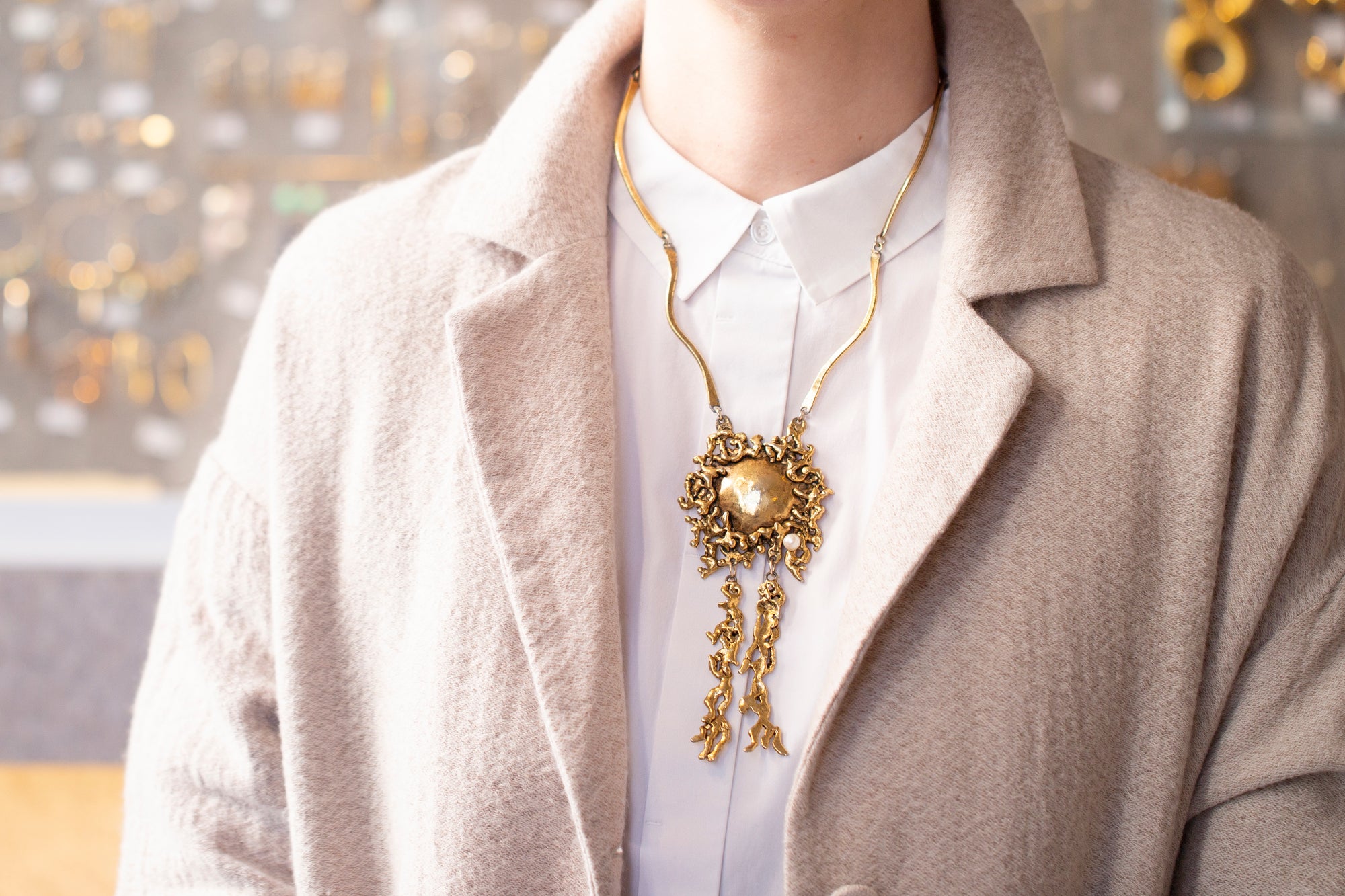 Vintage Gold and Pearl Pendant Necklace