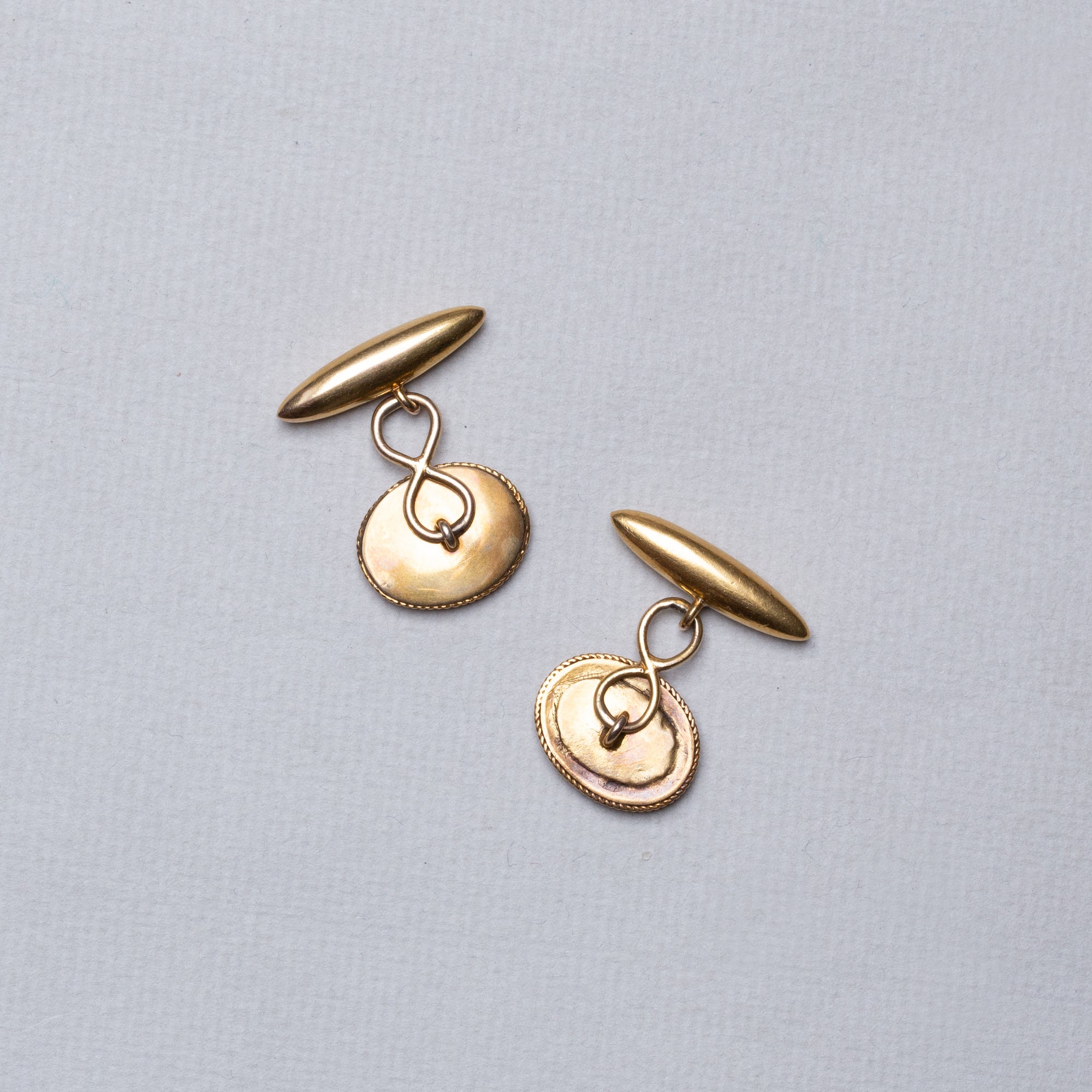 Vintage 18ct Gold Flower Cufflinks