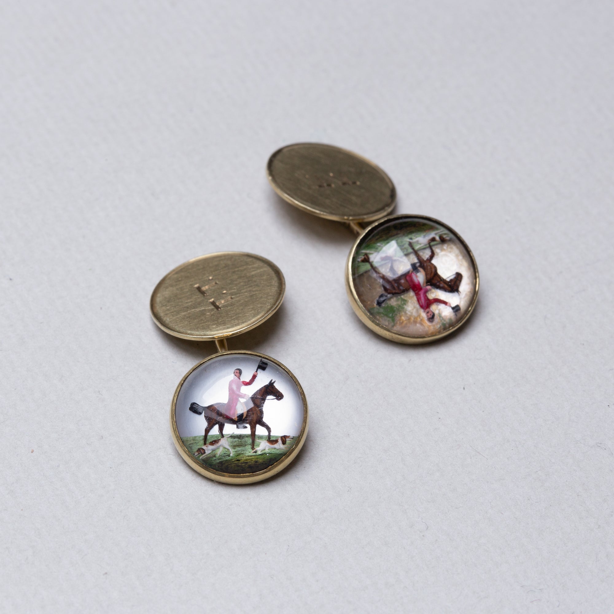 Vintage 14ct Gold Essex Glass Hunting Scene Cufflinks