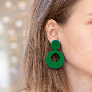 Felt Circle Stud Earrings [Blue/Red/Green]