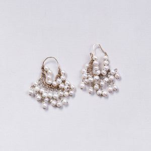 Gold Plated Wire Earrings with Pearls