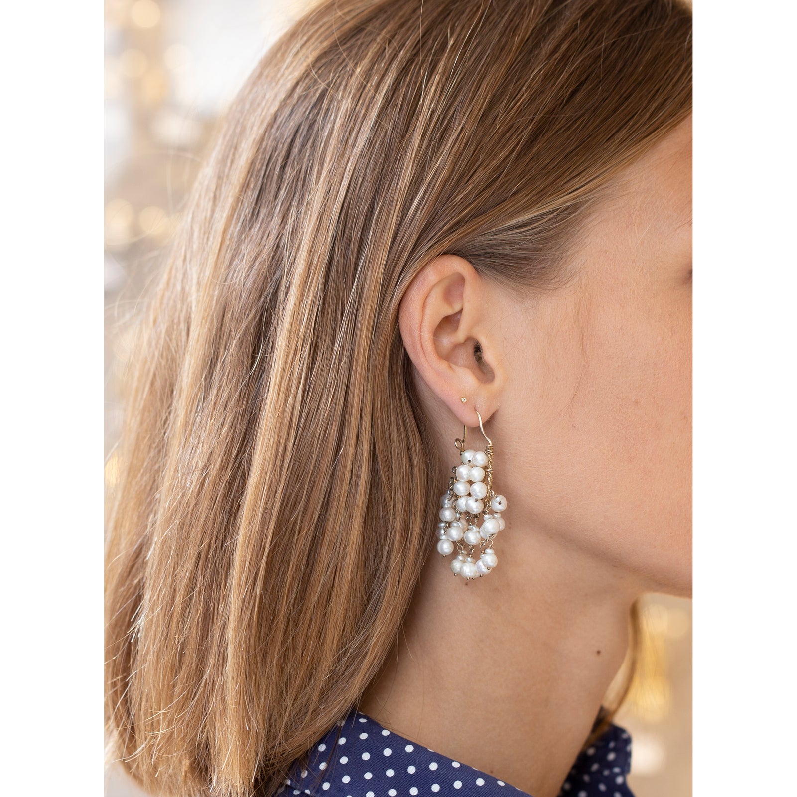 Gold Plated Wire Earrings with Pearls