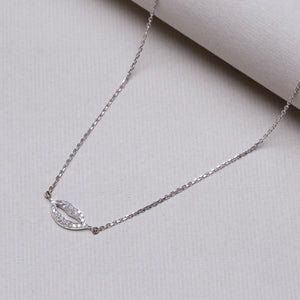 Pavé Diamond Lips Pendant Necklace