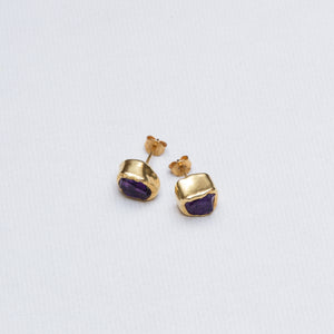 Rough Ametyst Gold Stud Earrings