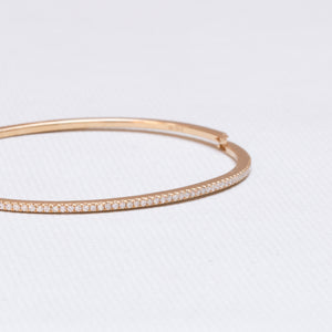 18ct Gold Flat Bangle Bracelet with Diamonds