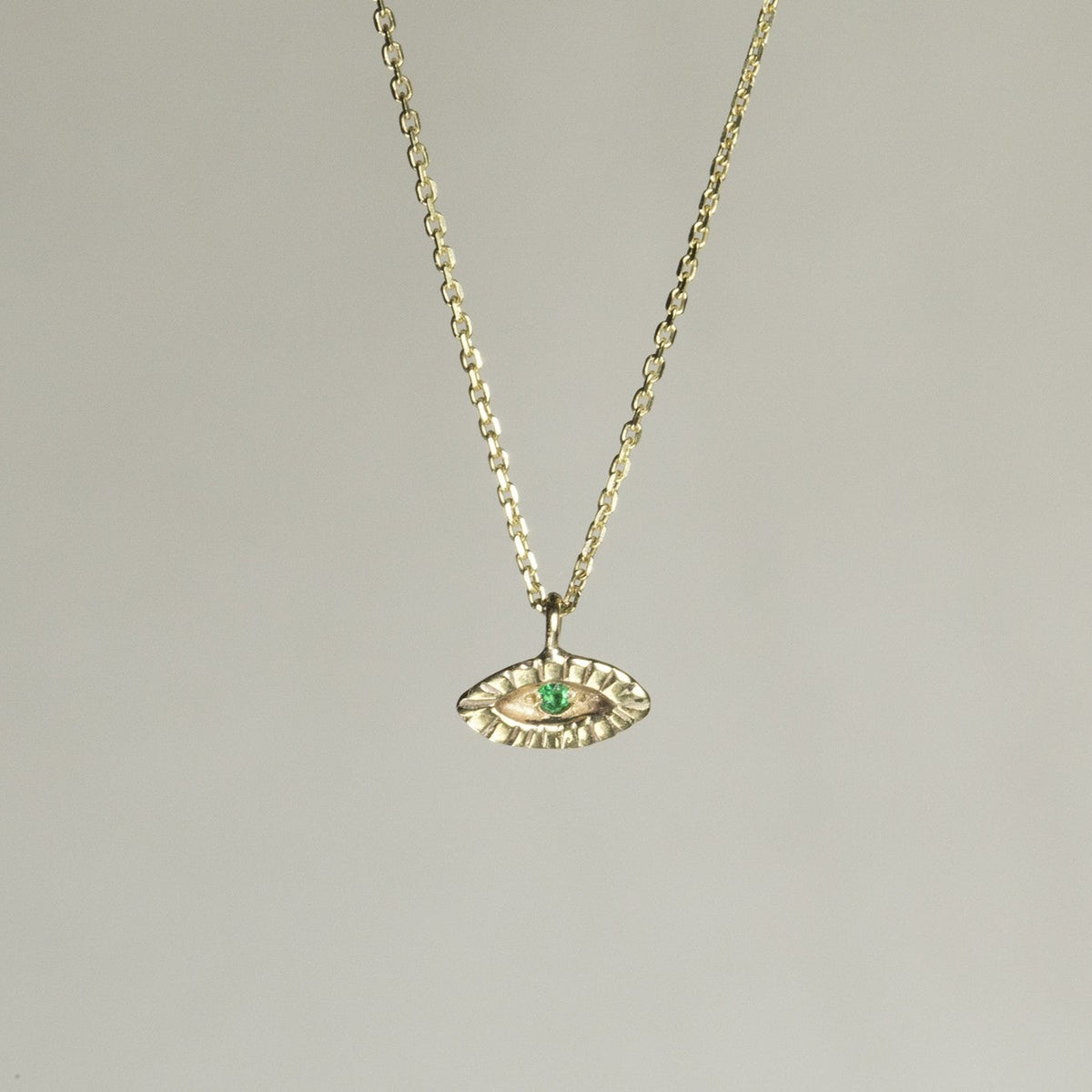 mind blowing piece of jewellery! we love love love it...
