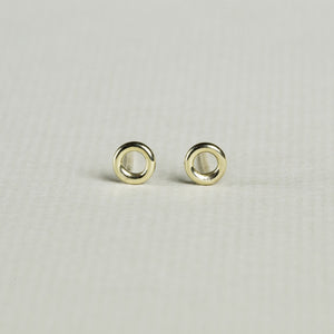 real gold, subtle, geometric - modern 'halo' earrings 